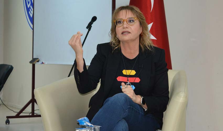 Yapay zekâ bizim bilgilerimizden besleniyor