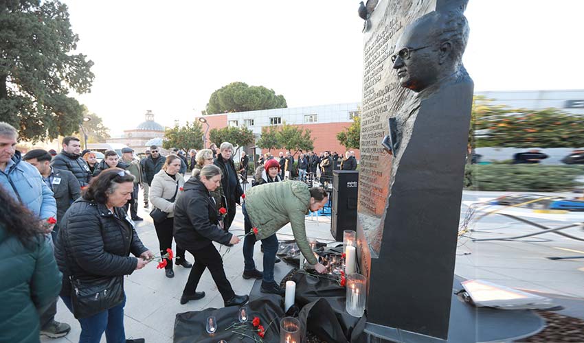 Uğur Mumcu ve demokrasi şehitleri anıldı