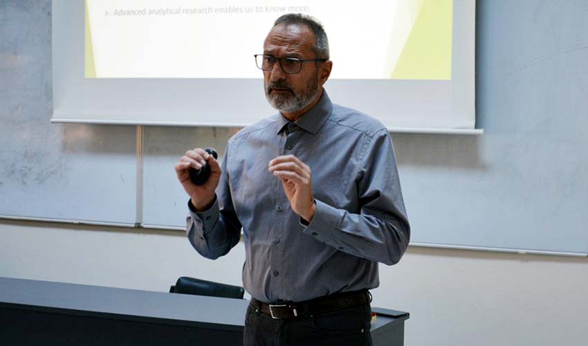 Prof. Dr. Andrej Demsar Ege Üniversitesine konuk
