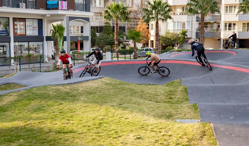 Heyecanın adresi Pump Track Bisiklet Parkuru