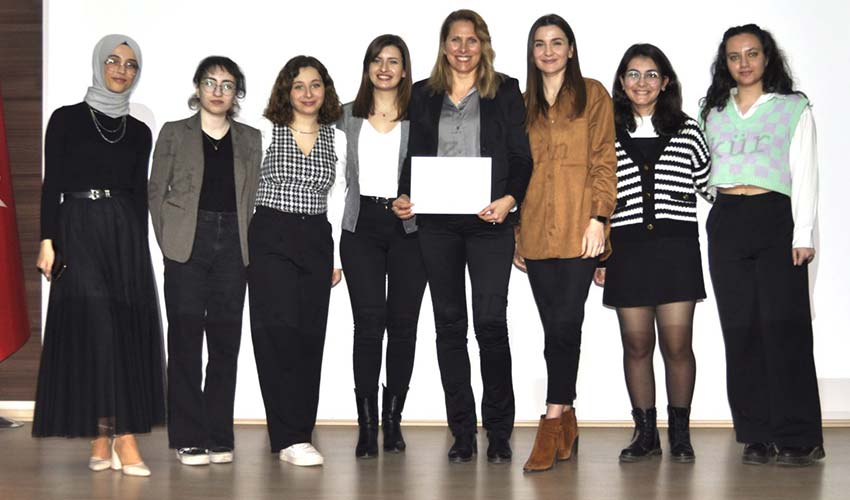 Korku Avcısı, bireysel olarak uygulanan yapılandırılmış bir terapi programıdır