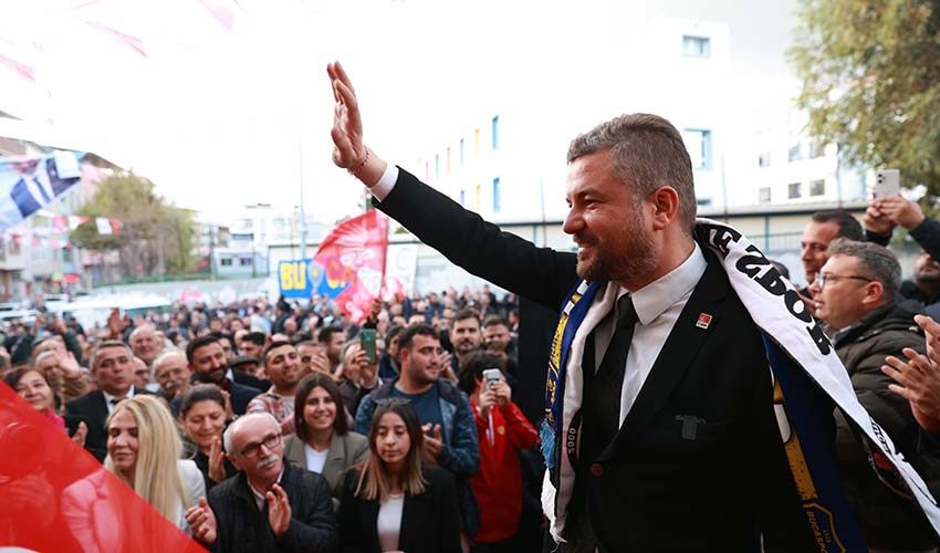 Buca’da çok güzel bir kumaş var; terzisi de Bucalılar olacak