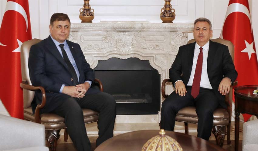 Başkan Tugay'dan İzmir Valisi Elban'a ziyaret