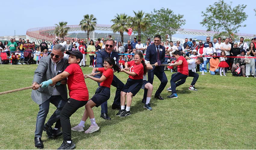 Aliağa’da 23 Nisan Coşkusu