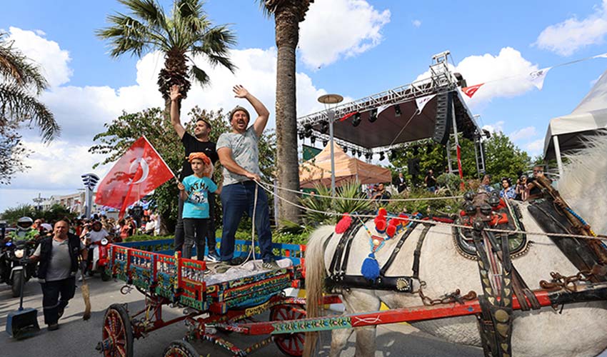 Enginar yüzleri güldürdü