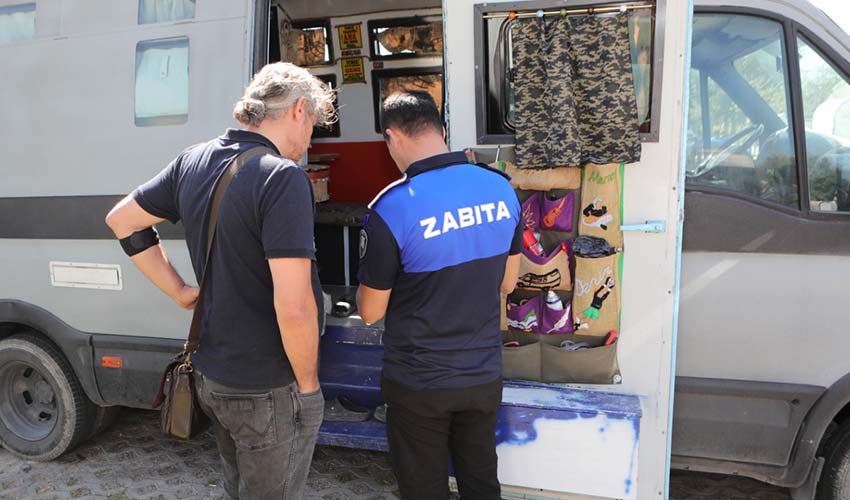 Karavan işgaline zabıta engeli