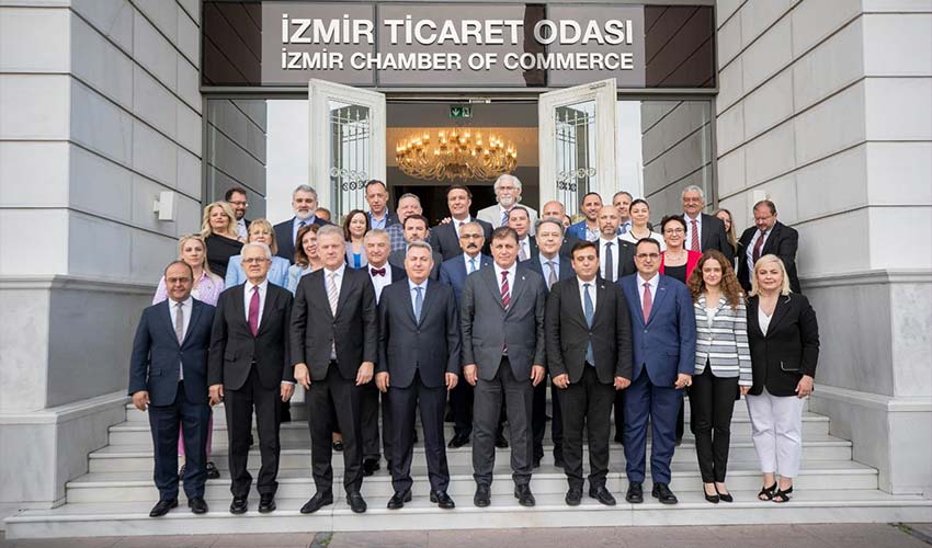 İzmir turizmde sıçrama yaşaması gereken bir dönemde