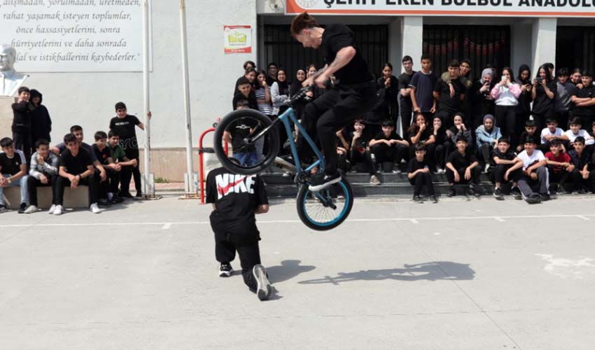 Bayraklı'da 19 Mayıs etkinlikleri başladı