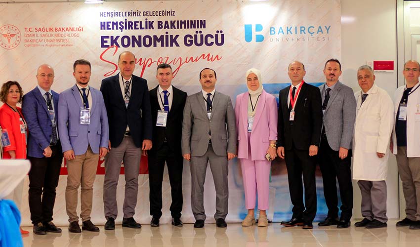 Hemşireler Geleceği Şekillendiriyor