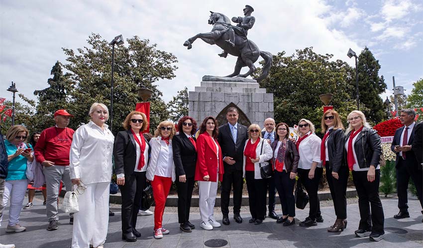 İzmir ve Samsun kadersel olarak bağlı iki şehir