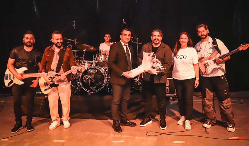 DEÜ'de Bahar Şenliği Coşkusu