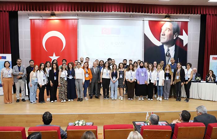 Gençlerin İstihdamına E-DATA Katkısı