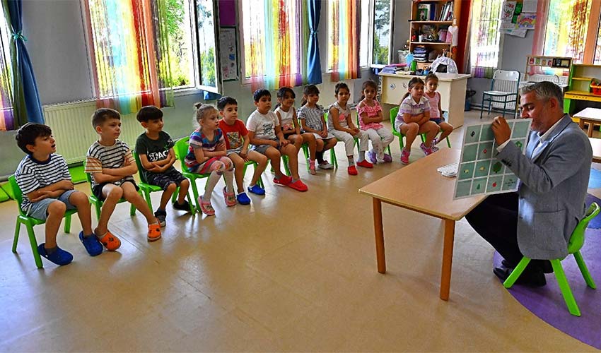 İZELMAN Anaokulları’nda mezuniyet heyecanı