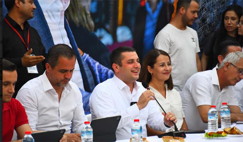 Kuyumcular Sokağı için demokrasi şöleni