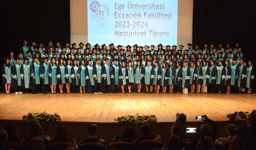 119 çiçeği burnunda eczacı sektöre uğurlandı