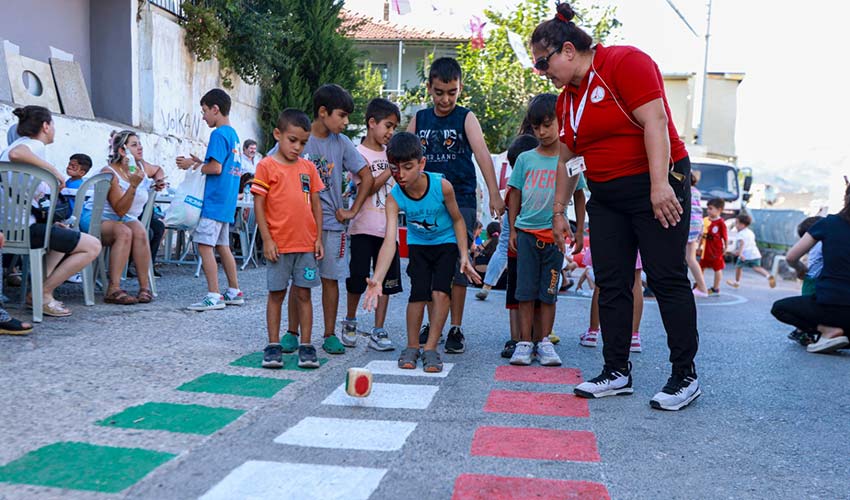 ‘Sokak Senin’ coşkusu başladı