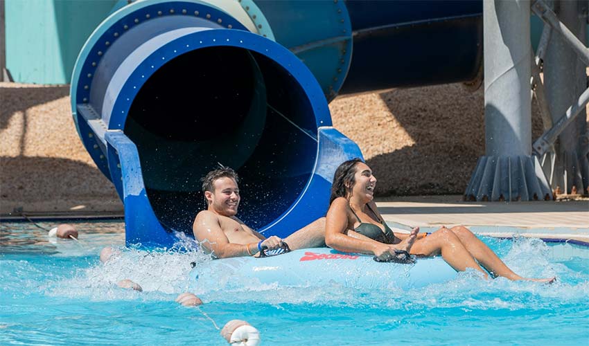Oasis Aquapark Çeşme kapılarını gençlere açtı
