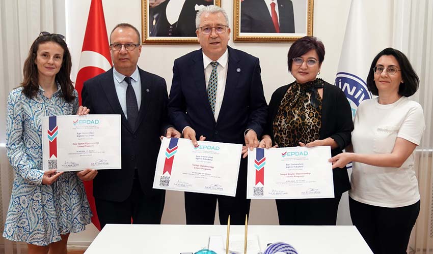 Öğretmen ve psikolojik danışman adayları bekleniyor