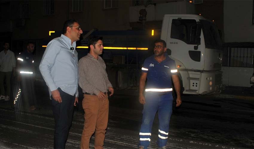 Balçova’da gece-gündüz asfalt mesaisi