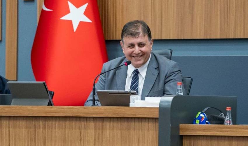 Yapacak çok işimiz var