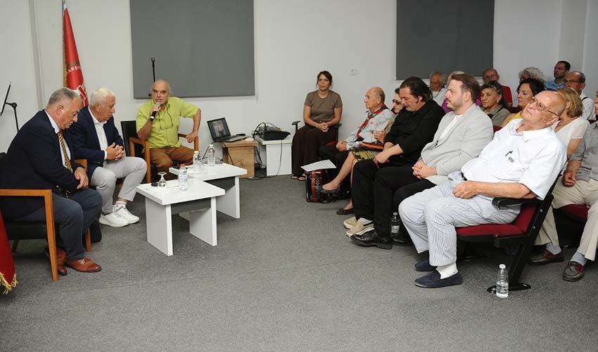 İzmir Baba anıldı