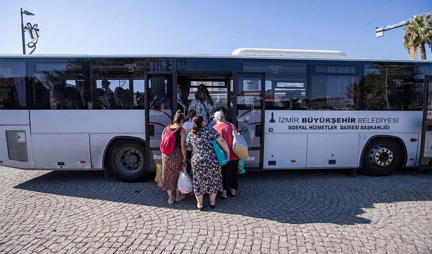 Dezavantajlı bölge kadınları denizle buluştu