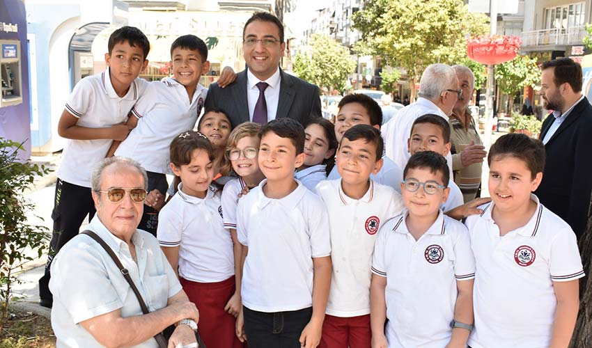 İlk okul çantası Yiğit’ten