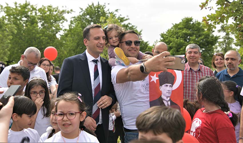 Bornova’da 30 Ağustos’a coşkulu kutlama