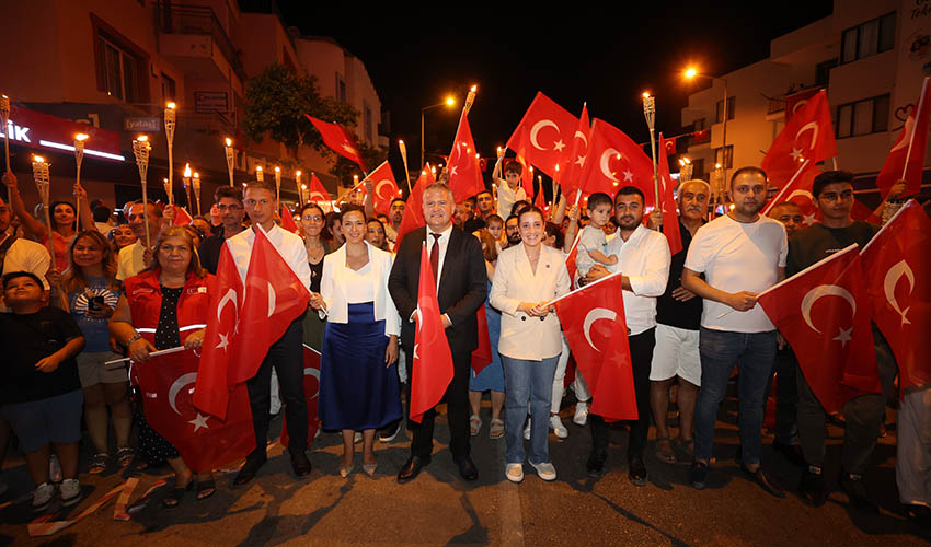 Büyük Zafer Urla'da coşkuyla kutlandı