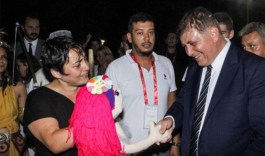 İzmir’in daha mutlu bir kent olması için üzerimize düşeni yapacağız