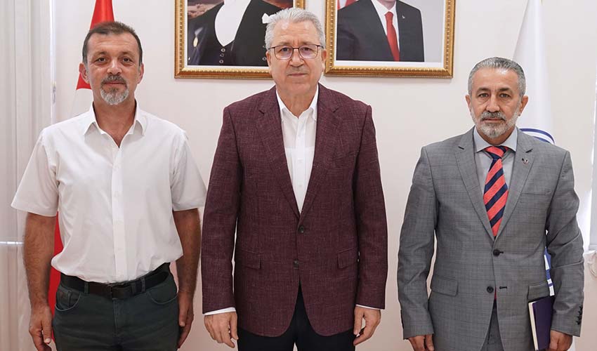 Türk dünyası ile ilgili bilimsel ve kültürel çalışmalara liderlik ediyor