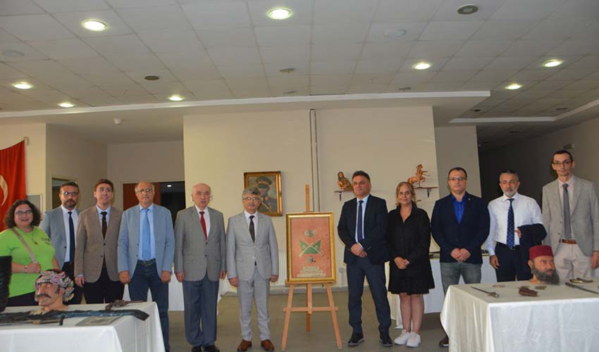 İzmir’in işgali ve kurtuluş süreci konuşuldu