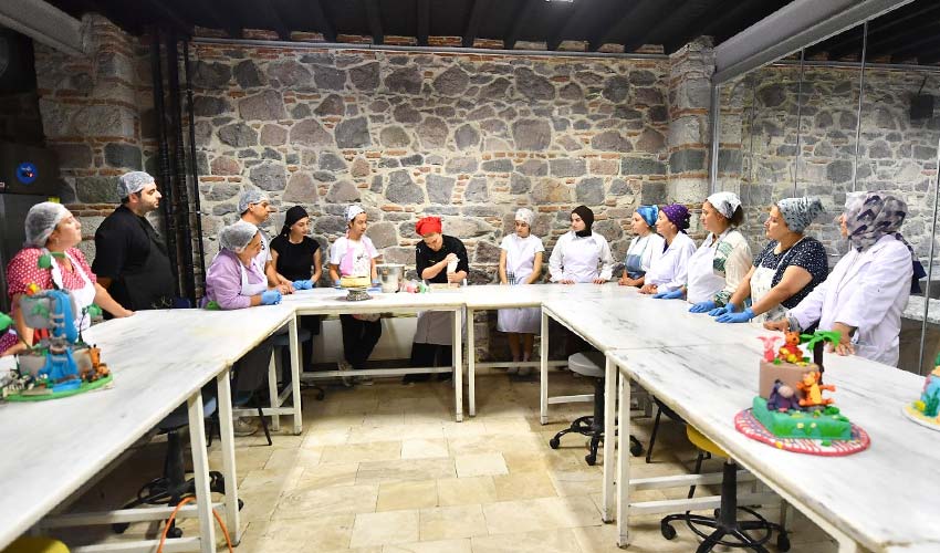 Meslek Fabrikası, pastacılığı A’dan Z’ye öğretiyor