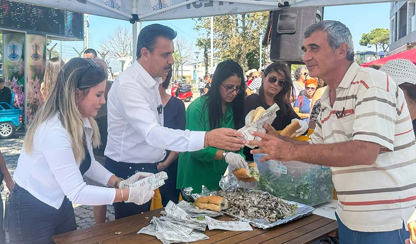 Dikili ve Çandarlı’da Sardalya Şenliği