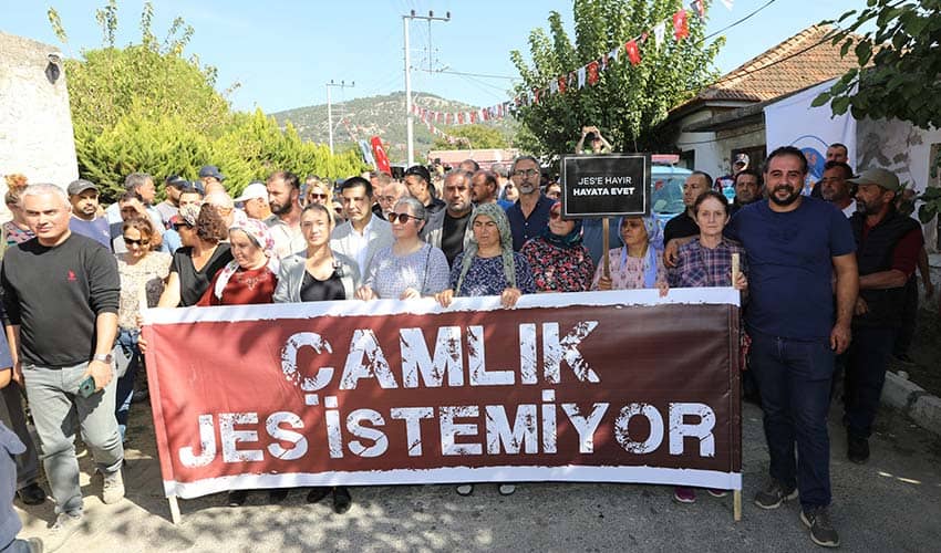 Efes Selçuk’ta geçit yok!