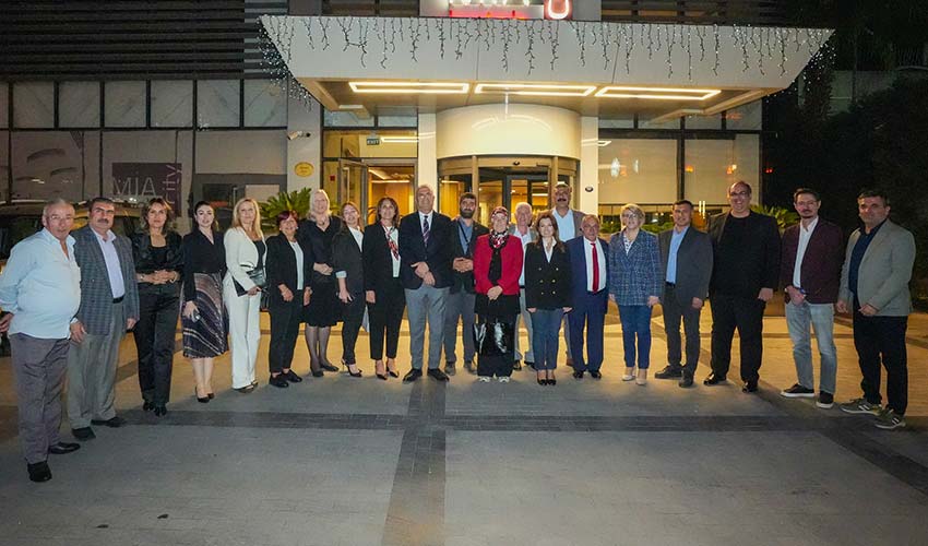 Siz muhtarlarımızla güçlüyüz