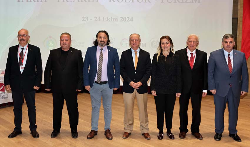 Tarihi dokuyu yaşatmak ve dünyaya tanıtmak istiyoruz