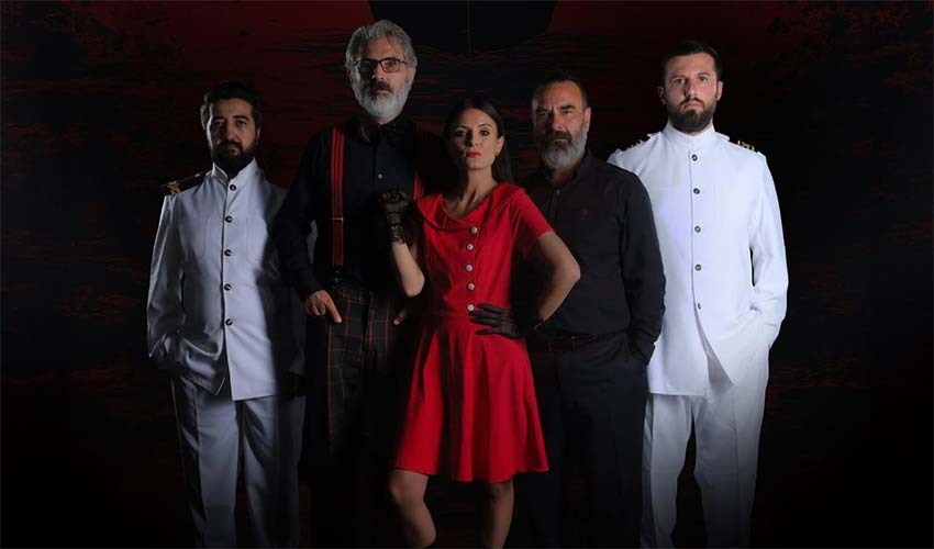 Amy Hustoy 8 kasımda başlıyor