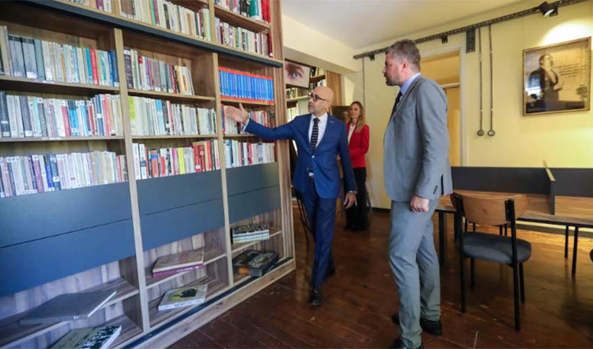 Cumhuriyet’te İkinci Yüzyıl Atatürk Kütüphanesi