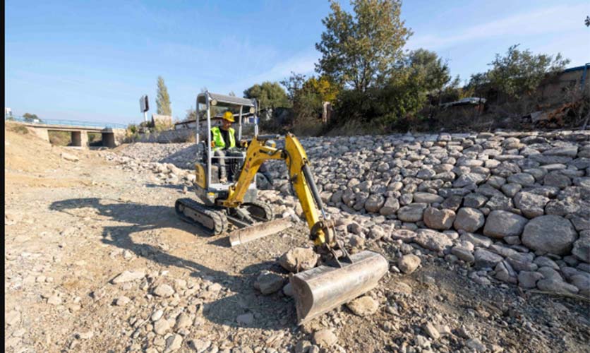 Yarımada dereleri ıslah ediliyor