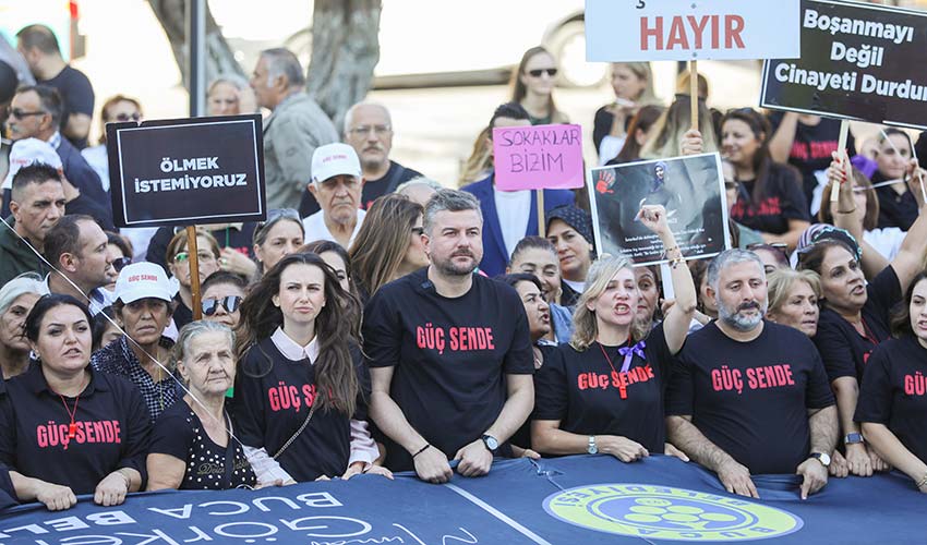 Kadına yönelik şiddete karşı sesimizi yükseltmeliyiz