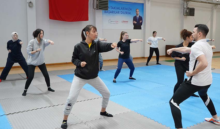Kadına karşı şiddetle mücadeleye destek