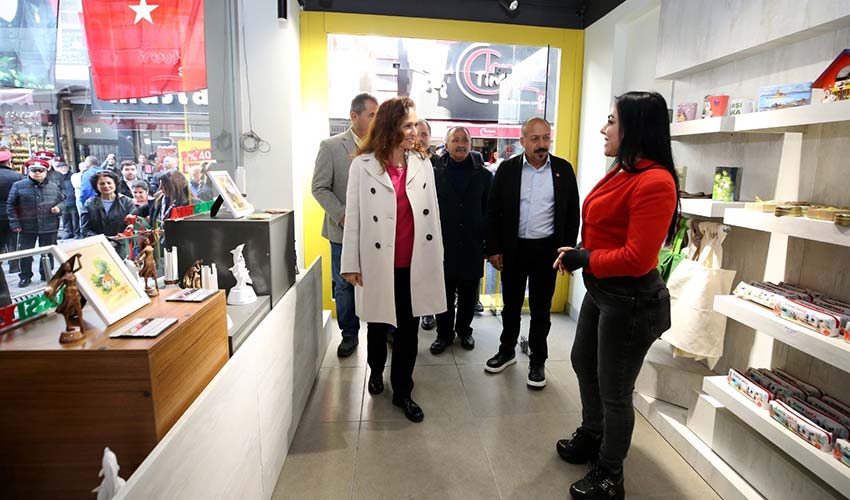 Dükkan 35 ½ açıldı