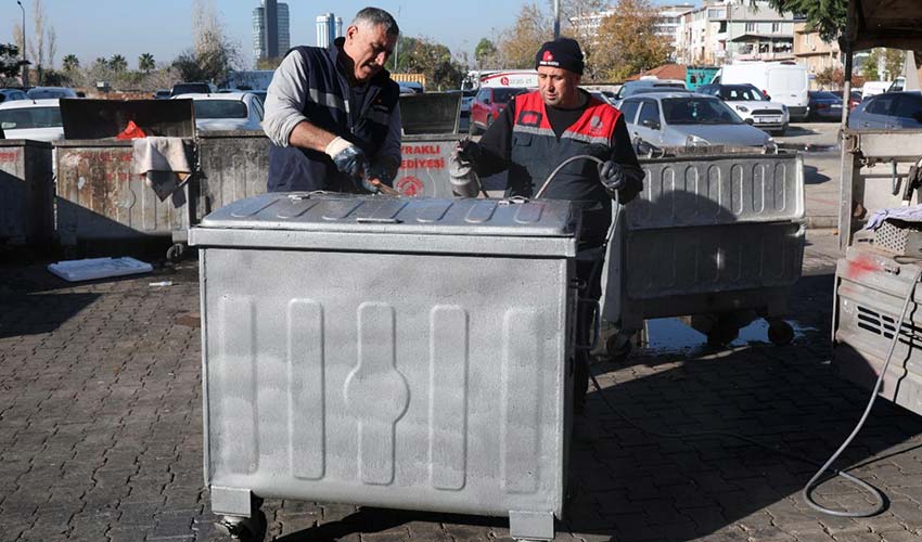 Çöp konteynerleri yenileniyor