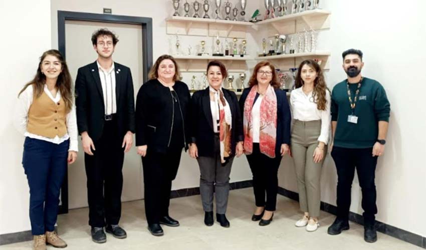 II. Uluslararası Türk Devletleri Hemşirelik Eğitimi Sempozyumu”na ev sahipliği yaptı