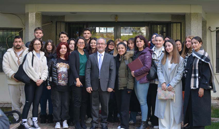 Yurt dışı eğitim olanakları anlatıldı