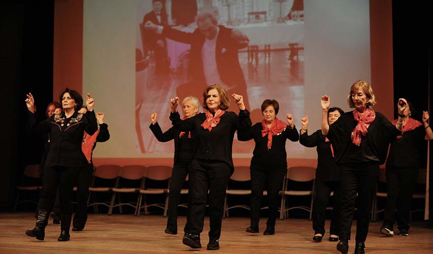 3. Yaş Üniversitesi’nde mezuniyet coşkusu!