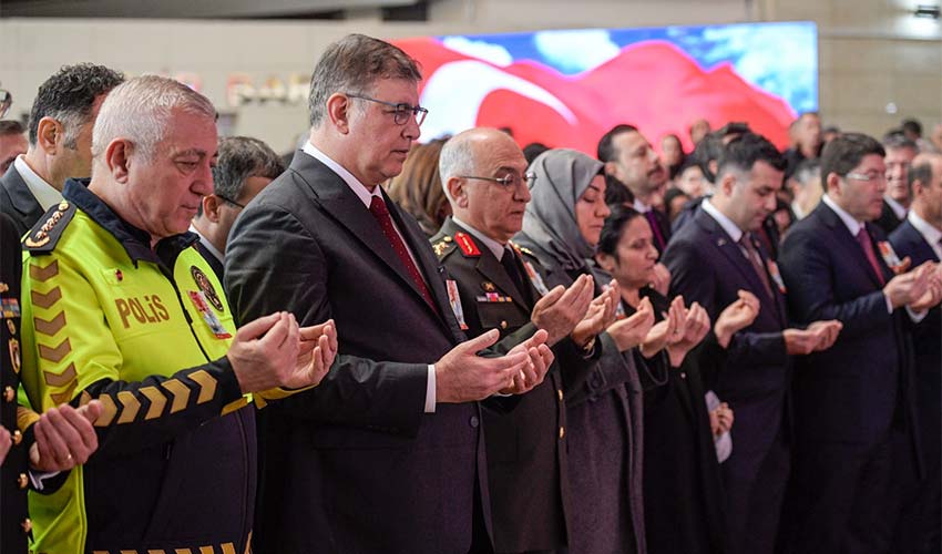 Kahramanlar unutulmadı