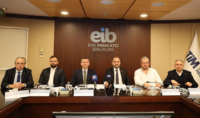 Dış ticaret fazlası veren konumundan, dış ticaret açığı veren ülke pozisyonuna düştük