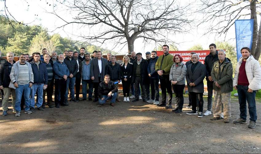 Arıcılara malzeme desteği